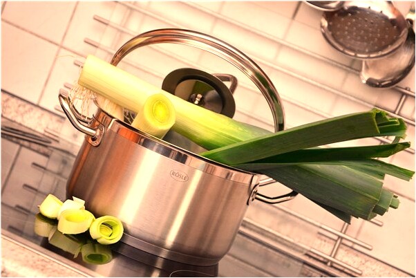 夢見小蟑螂變成大蟑螂是凶兆還是吉兆_周公解夢官網