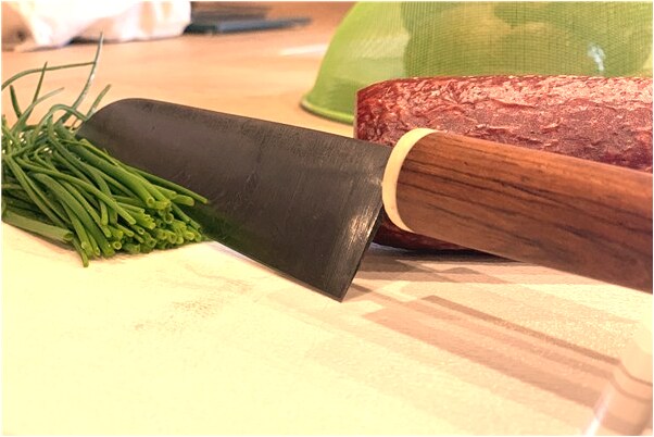 夢見一隻貓和三條狗意味著什麼_周公解夢官網