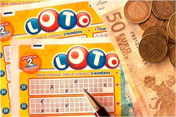 夢到別人抱著兩個小孩是啥意思_周公解夢官網