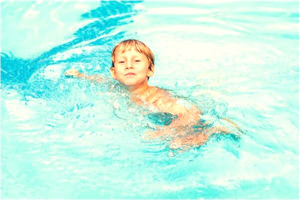 夢見不說話的人和自己說話的預兆_周公解夢官網