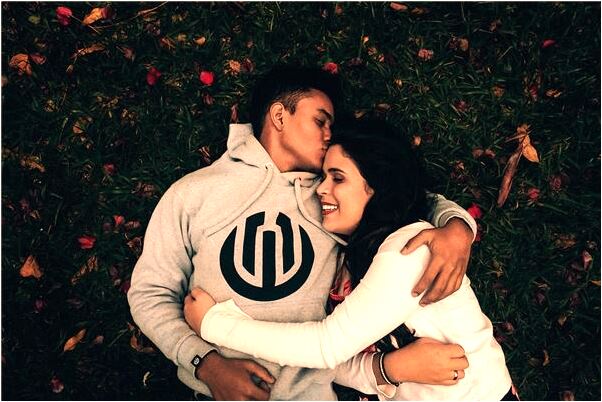 夢到母親兒子被蛇咬是什麼預兆_周公解夢官網