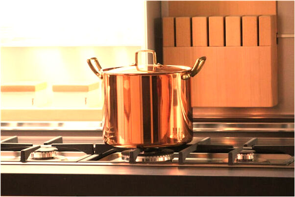 夢見大學男同學喜歡我是什麼意思_周公解夢官網