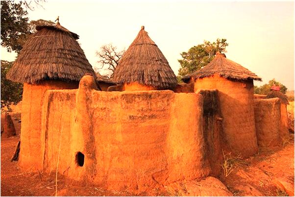 夢見跟白衣漂亮女鬼做愛預示著什麼_周公解夢官網