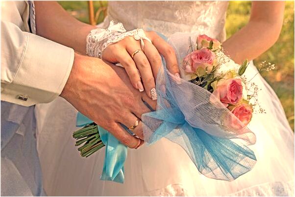 夢到了自己被車撞而沒大礙怎么樣_周公解夢官網