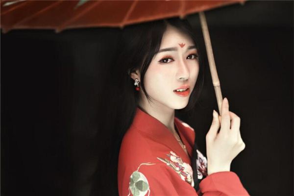 比鼠大三歲屬什麼生肖_十二生肖