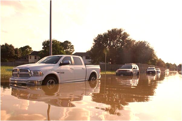 夢到了自己獨自在船上有什麼意思_周公解夢官網