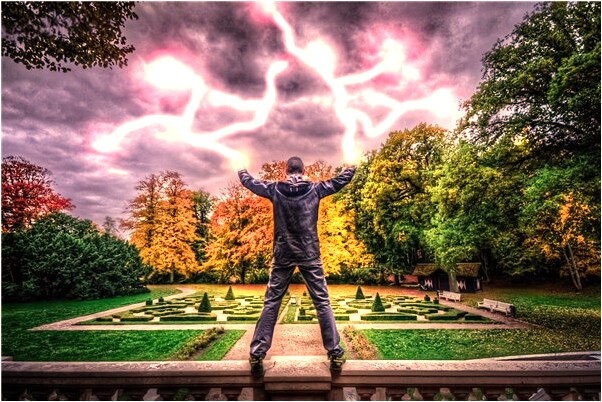 夢到了被車撞別人賠我錢有什麼寓意嗎？_周公解夢官網