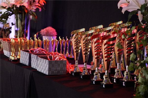 夢到領獎品有何寓意_周公解夢