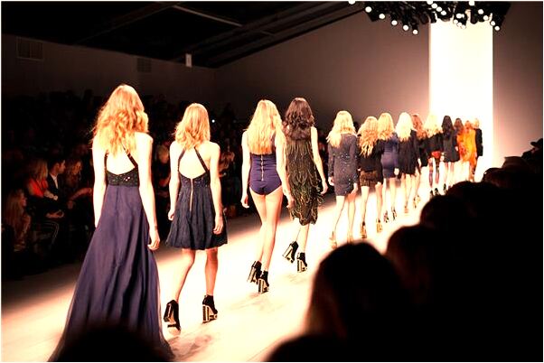 夢見死人和我要肉吃啥意思_周公解夢官網