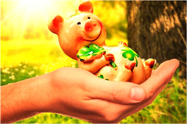 夢見和別人一起打自己的女朋友有什麼意思_周公解夢官網