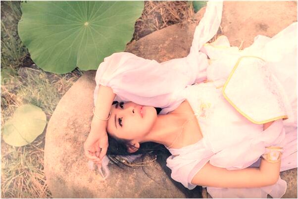 夢到頭髮長好長是啥預兆_周公解夢官網