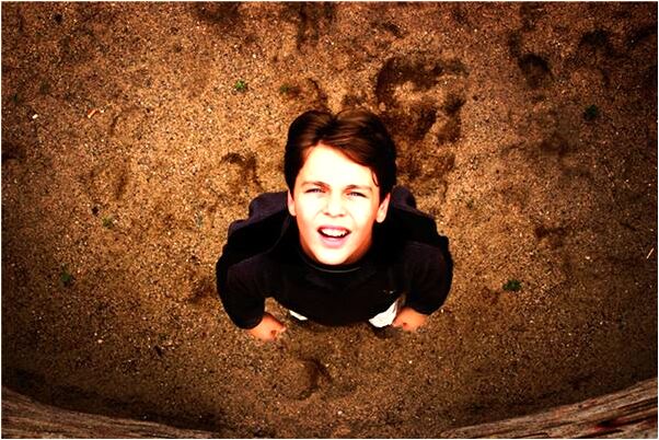 夢到了身邊的人被貨車撞死什麼預兆_周公解夢官網