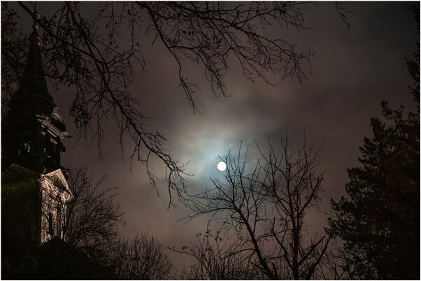 夢到同班同學喝醉是啥預兆_周公解夢官網