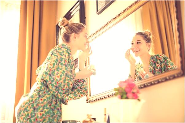 夢見長很多牙齒有什麼說法_周公解夢官網