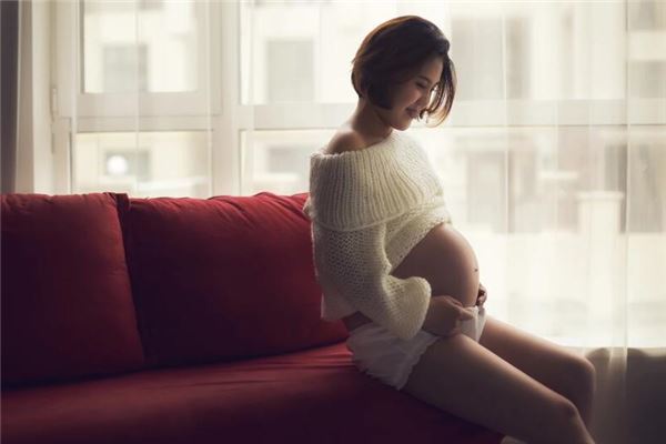 孕晚期夢見見紅要生了_周公解夢