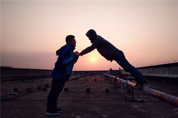 夢到在樓頂上意味著什麼_周公解夢