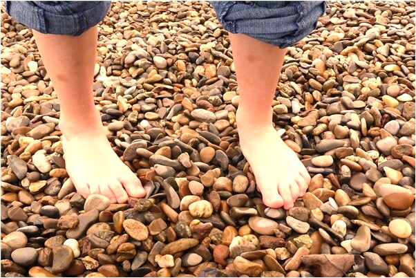 夢見自己手腳無力站不起來會是什麼預兆_周公解夢官網