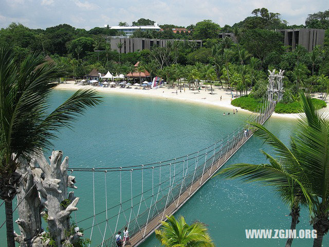夢見坐飛機在天上飛_周公解夢夢到坐飛機在天上飛是什麼意思_做夢夢見坐飛機在天上飛好不好_周公解夢官網