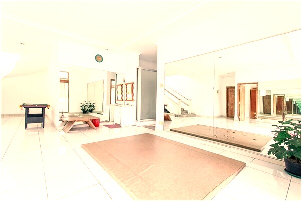 夢到用漂亮的鴿子跟著餵它有什麼寓意嗎？_周公解夢官網