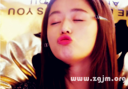 惡夢：女兒被同性戀老師盯上了_周公解夢