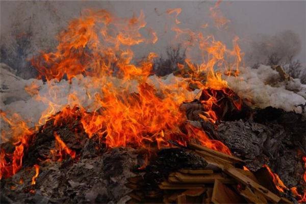 夢到著火是什麼意思_周公解夢