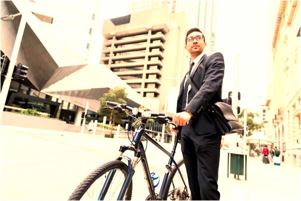 夢見我想飛就飛有什麼說法_周公解夢官網