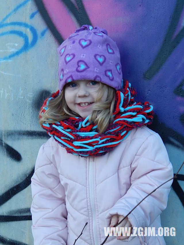 夢見牙掉光_周公解夢夢到牙掉光是什麼意思_做夢夢見牙掉光好不好_周公解夢官網