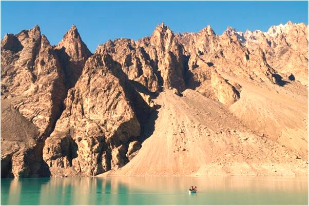 夢見牙上有很多肉絲和菜頸代表著什麼？_周公解夢官網