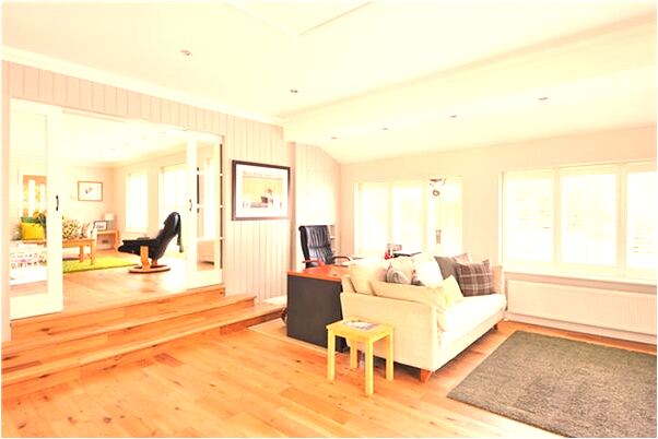 夢到了鬼抓住我雙手預示什麼_周公解夢官網