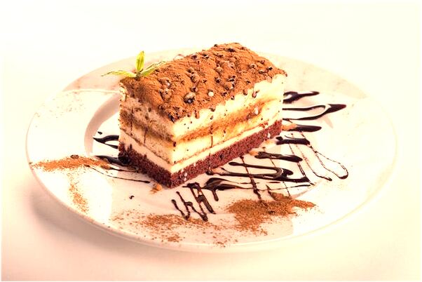 夢見跟女同事一起去旅行或遊玩是什麼意思？_周公解夢官網