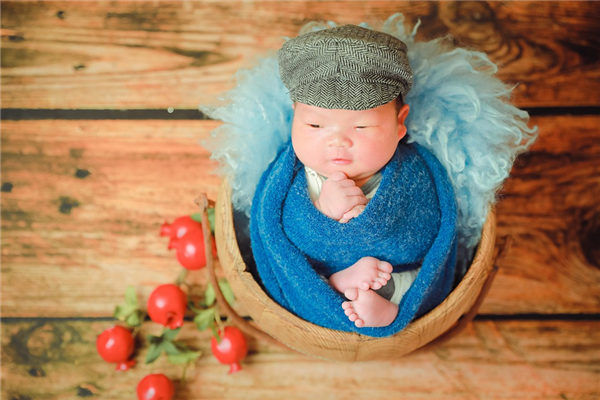 夢到自己生男嬰意味著什麼_周公解夢