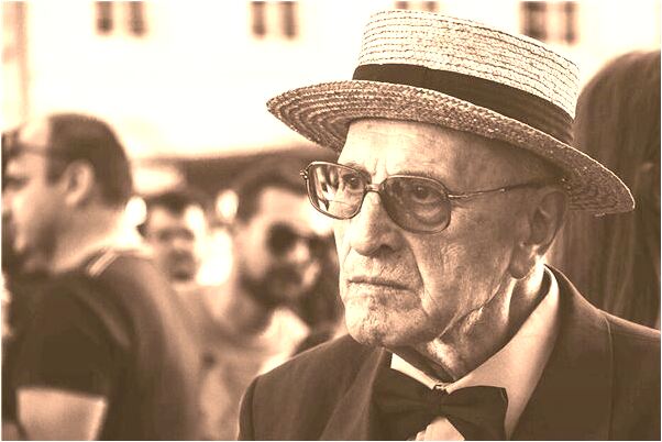 夢到了基坑中有水預示了什麼_周公解夢官網