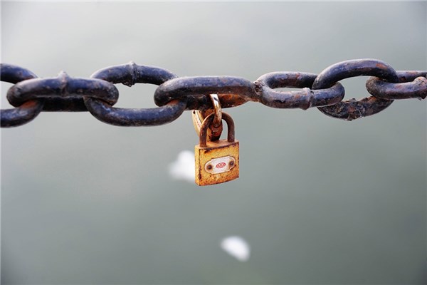 夢到項鍊壞了是什麼預兆_周公解夢