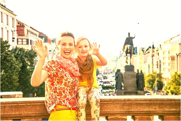 夢到了同事和他妻子躺在床上談話是凶兆還是吉兆_周公解夢官網