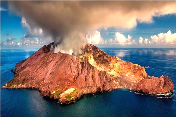 夢到了在床上裸體找拖鞋代表著什麼？_周公解夢官網