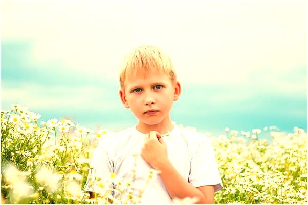 夢見白色的死駱駝帶著小駱駝有什麼意思嗎_周公解夢官網