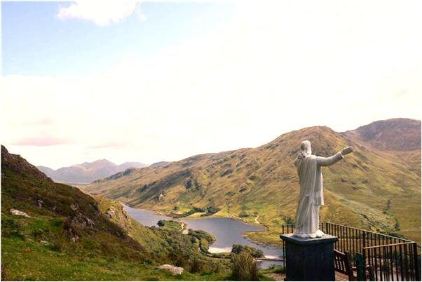 夢到了喜歡得女人被人親啥意思_周公解夢官網