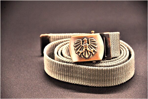 夢到莊稼地中間有倆墳有什麼寓意嗎？_周公解夢官網