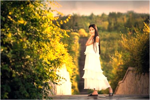 夢到牆壁上有洞的預兆_周公解夢官網