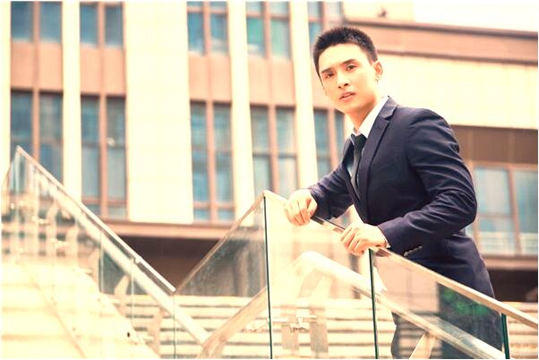 夢見女人綠蛇是什麼意思_周公解夢官網