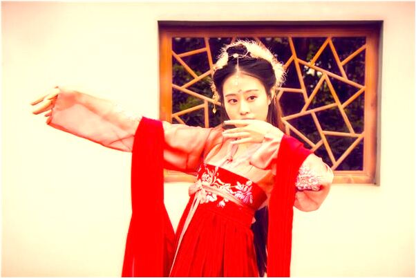 夢見兒子從高的地方掉下來意味著什麼_周公解夢官網