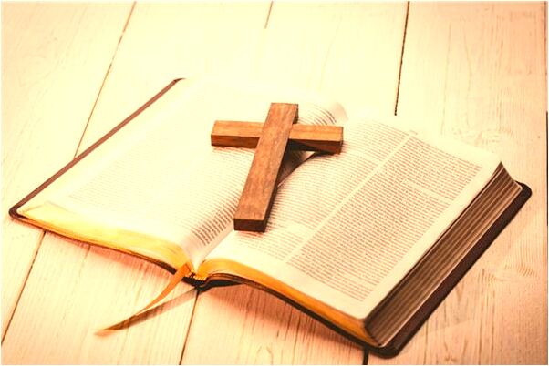 夢到小人唱戲是啥預兆_周公解夢官網