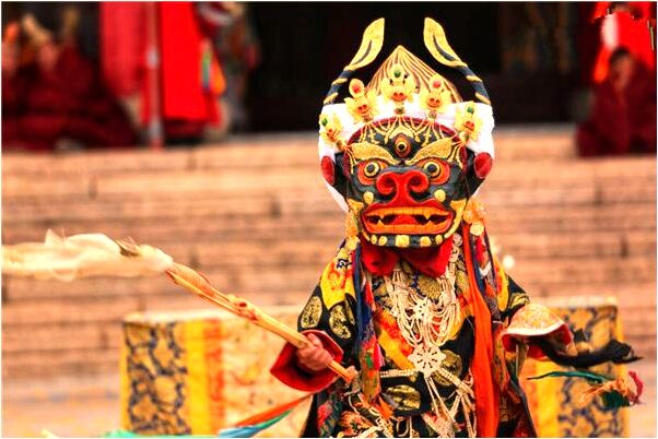 夢到落好多頭髮是啥預兆_周公解夢官網