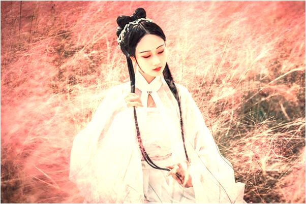 夢到了孕後期長發剪成了短髮是什麼徵兆_周公解夢官網