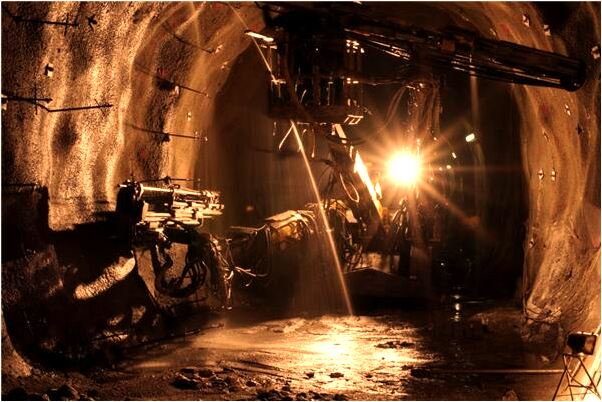 夢見大海波浪浪花是什麼徵兆_周公解夢官網