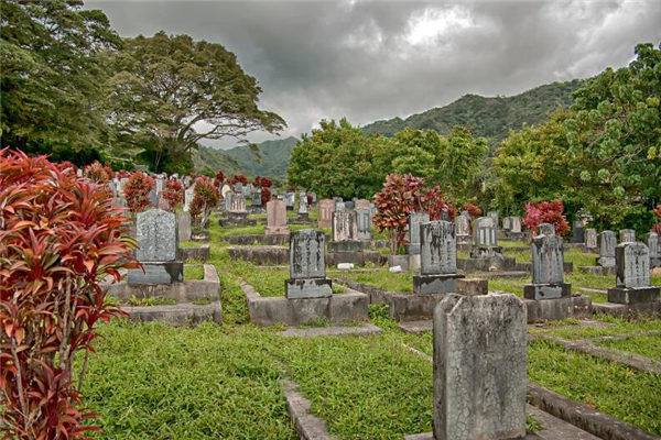 夢見墳墓有什麼意義嗎_周公解夢