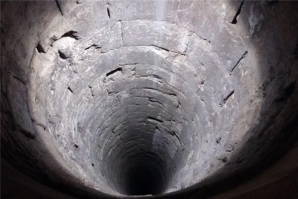 夢到了女兒掉井裡了是凶兆還是吉兆_周公解夢