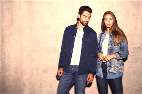 夢到了別人在土裡挖出書什麼預兆_周公解夢官網