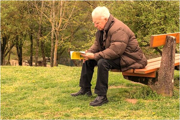 夢到了腳趾頭長反是什麼徵兆_周公解夢官網