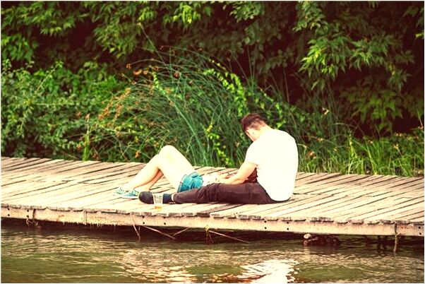 夢見撿到很多錢跟人分錢有什麼寓意嗎_周公解夢官網